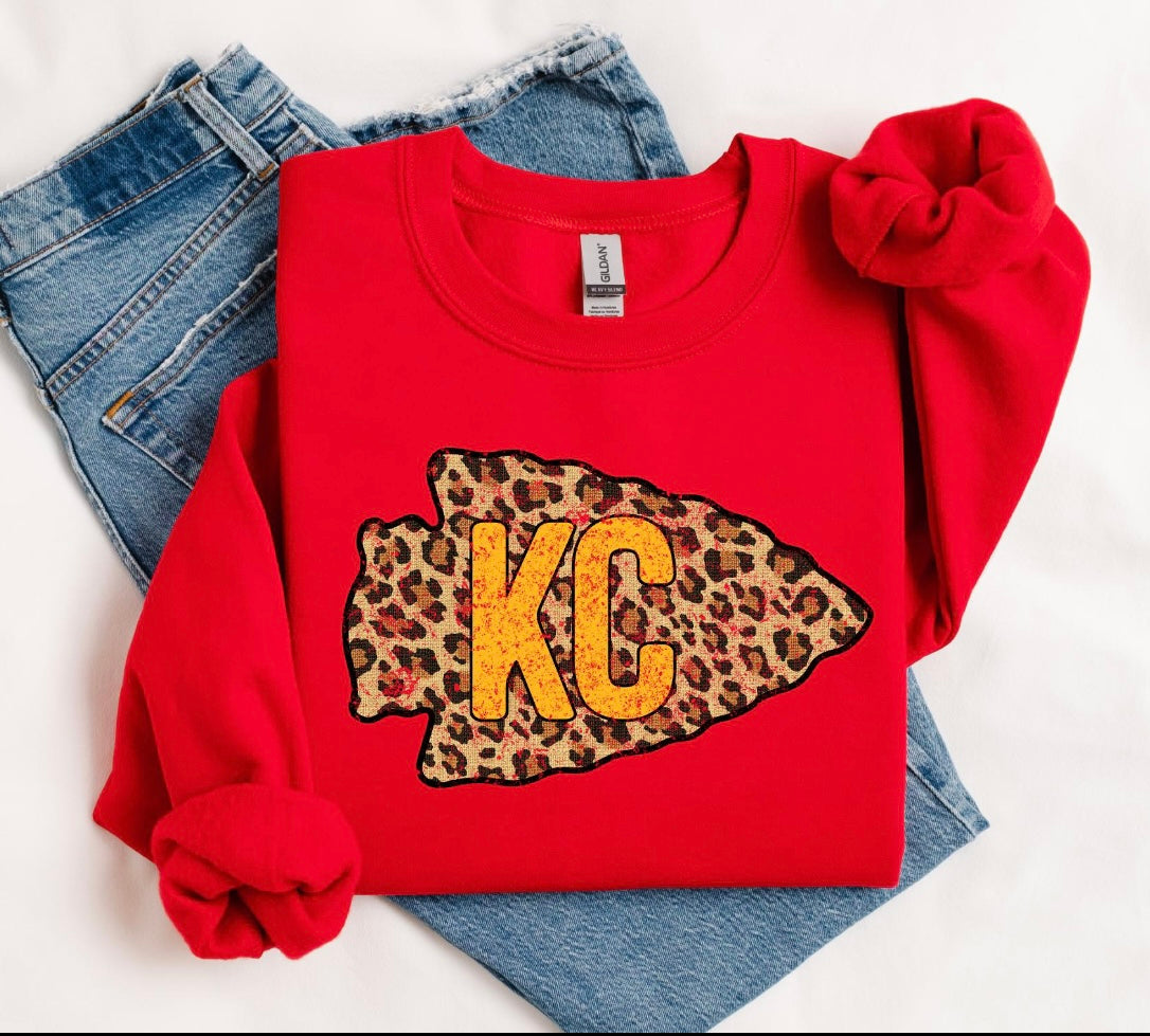 Leopard Arrowhead Distressed