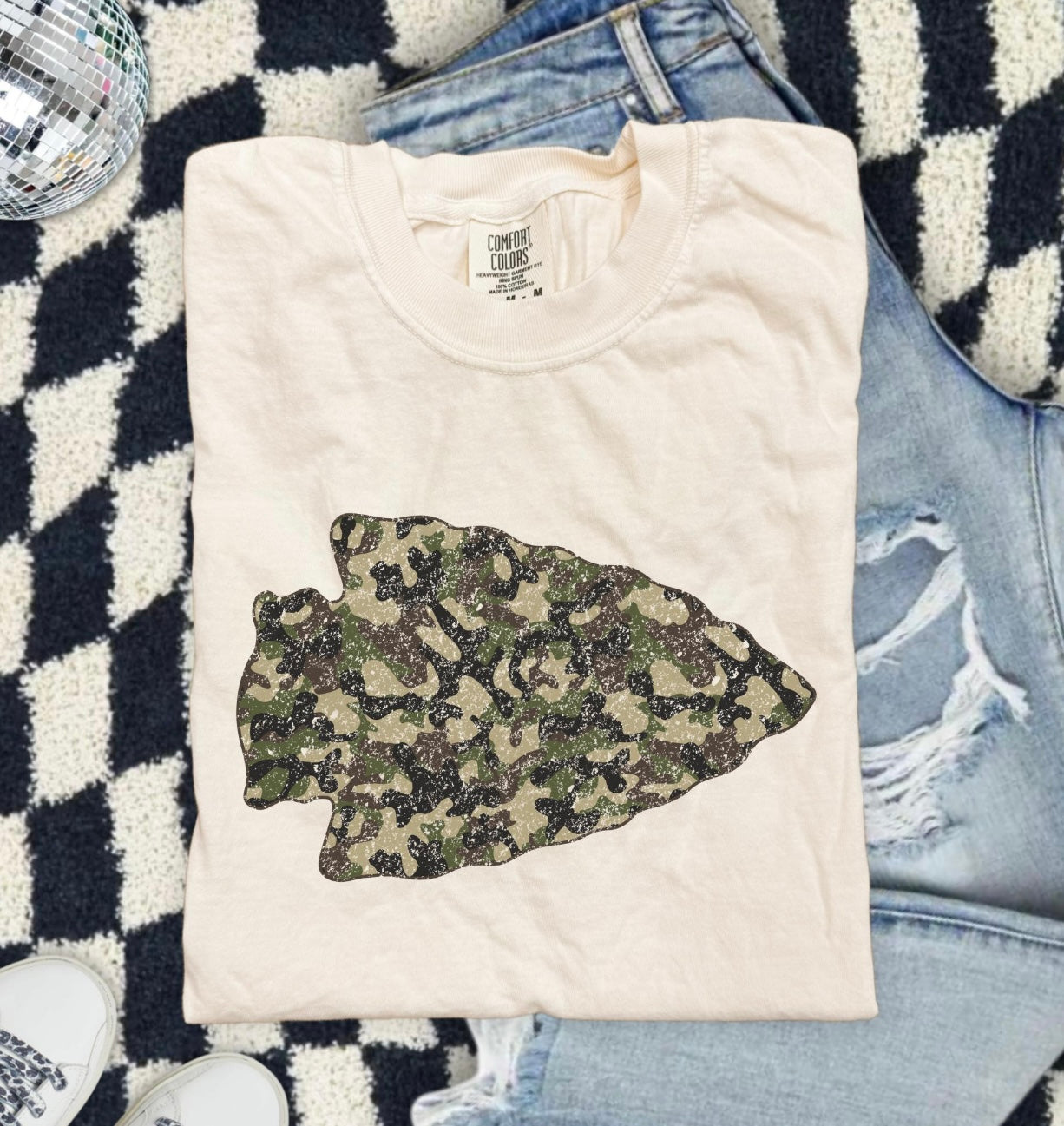 Camo Arrowhead Distressed